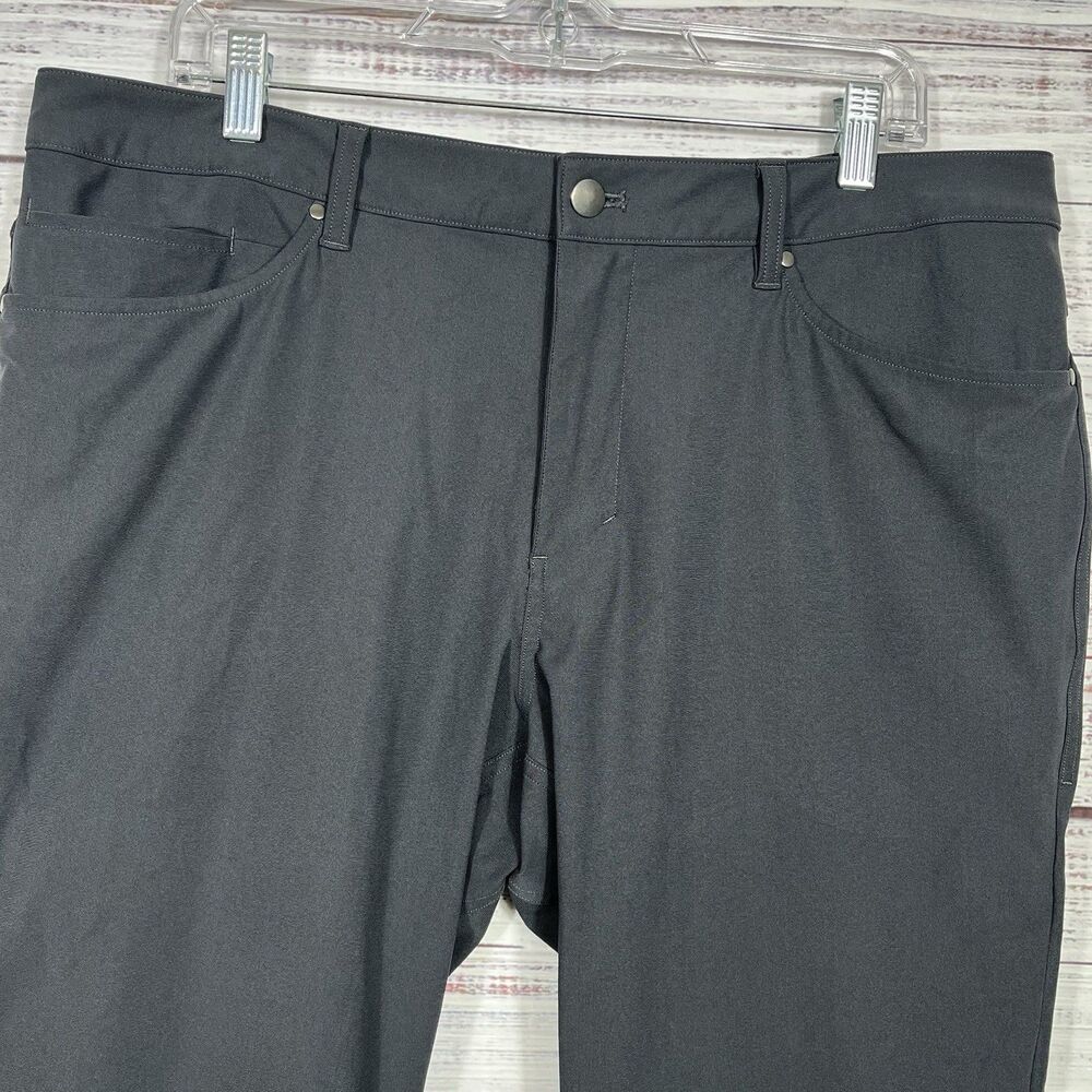 Lululemon Mens Size 36X29 ABC Slim Warpstreme Obsidian Pants Stretch M5552S